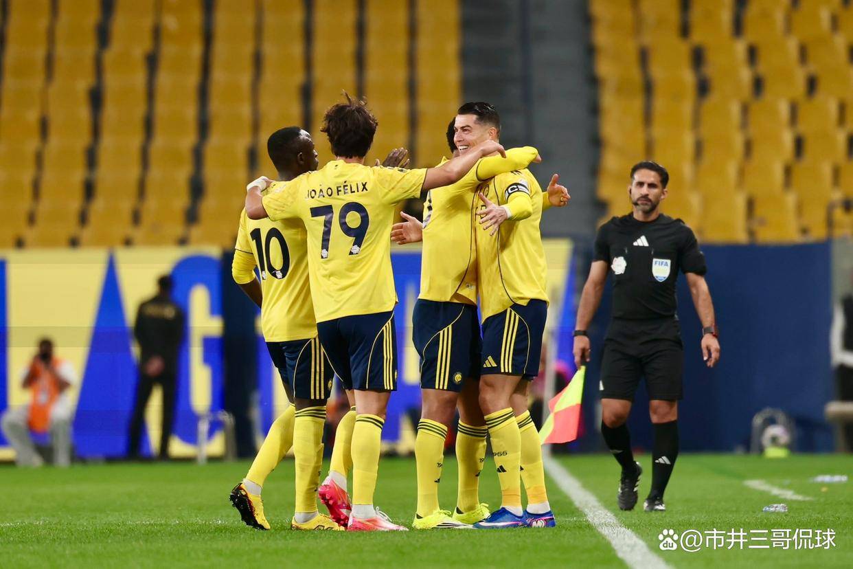 14亿美元在手!C罗买下西甲球队25%股份,这次他要当老板了?